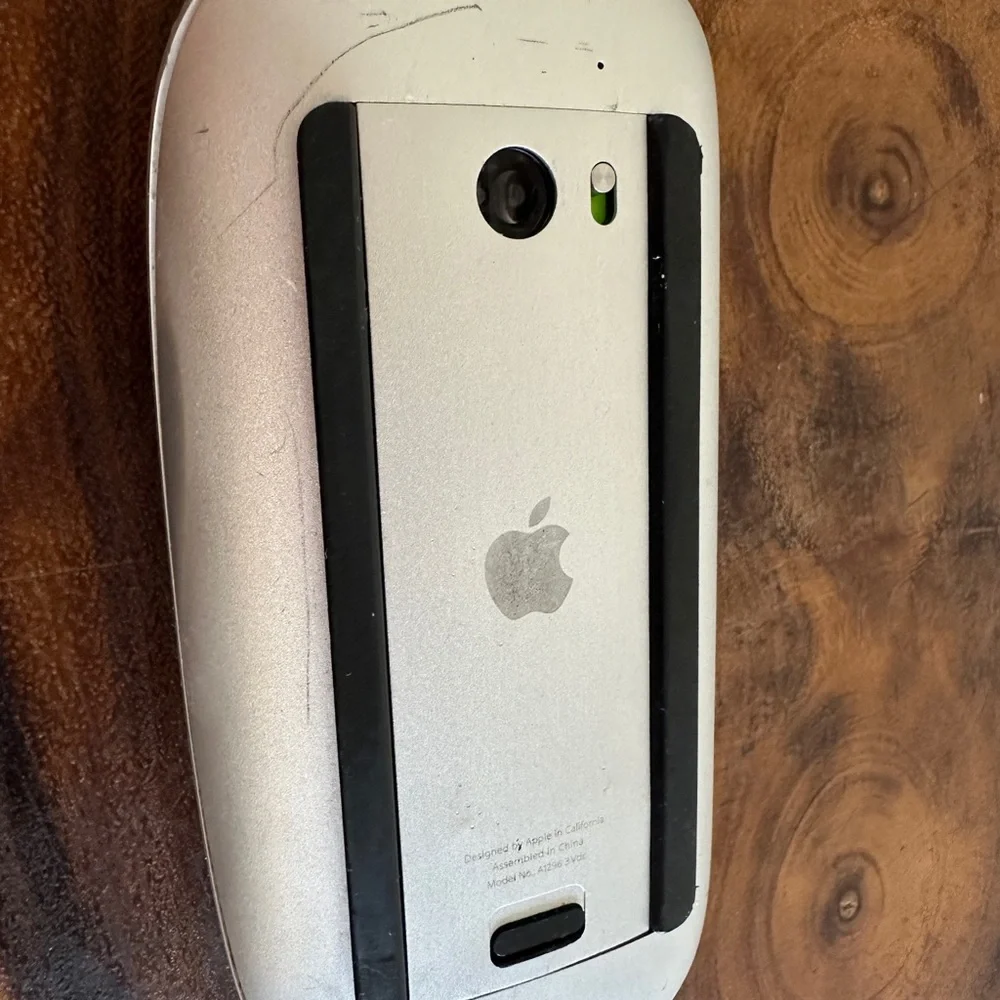 Apple Wireless Bluetooth Magic Mouse Model A1296 3Vdc